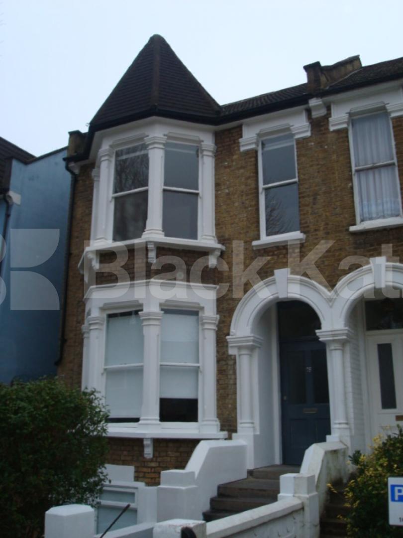			1 Bedroom, 1 bath, 1 reception Flat			 Ossian Road, Stroud Green
